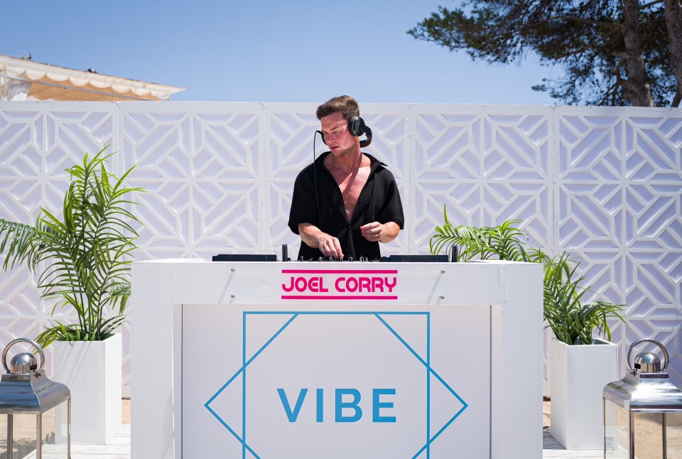 DJ Joel Corry performs in the villa tonight