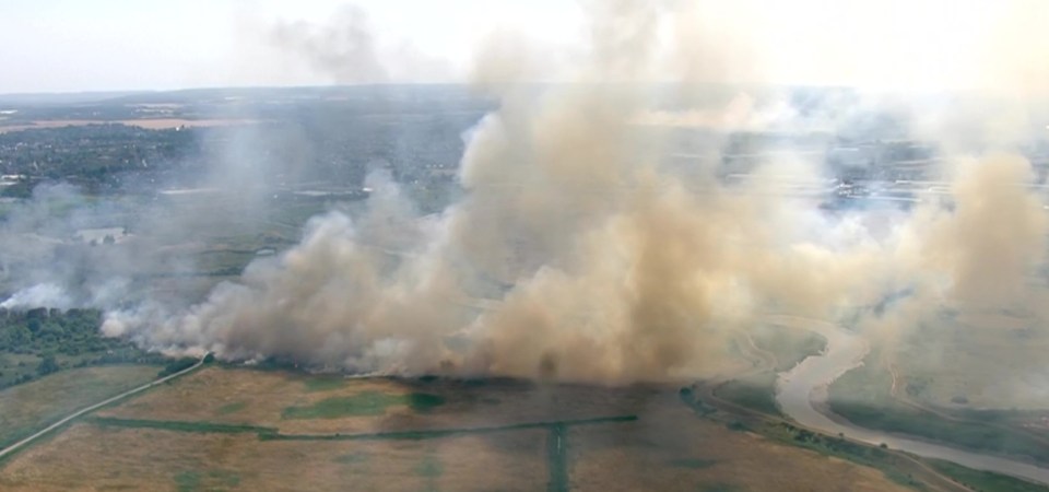 Thick smoke is now billowing over London