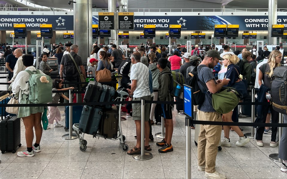 Passengers faced mass disruption to flight schedules earlier this week.