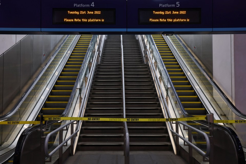 There was no entry to platforms four and five at London Bridge Station this morning