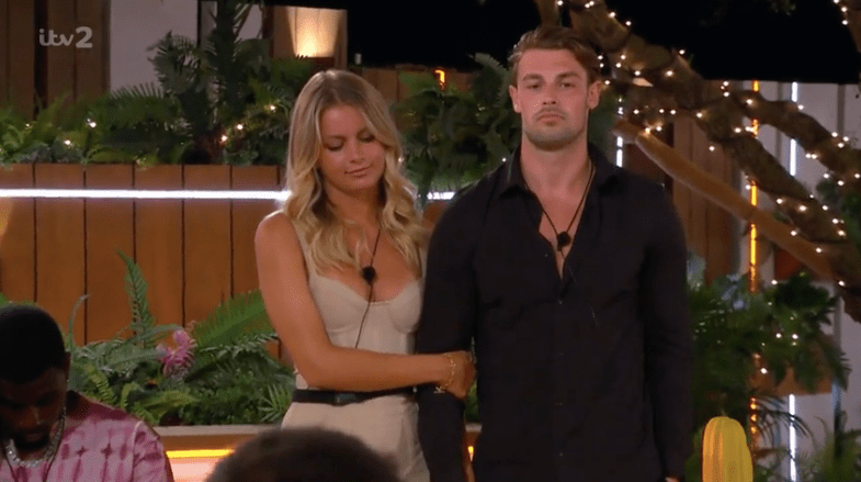 Tasha is Cooc's love rival in the villa thanks to Andrew