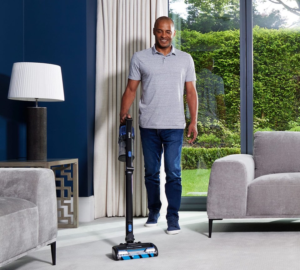 Shark cordless vacuum cleaner IZ320UKT