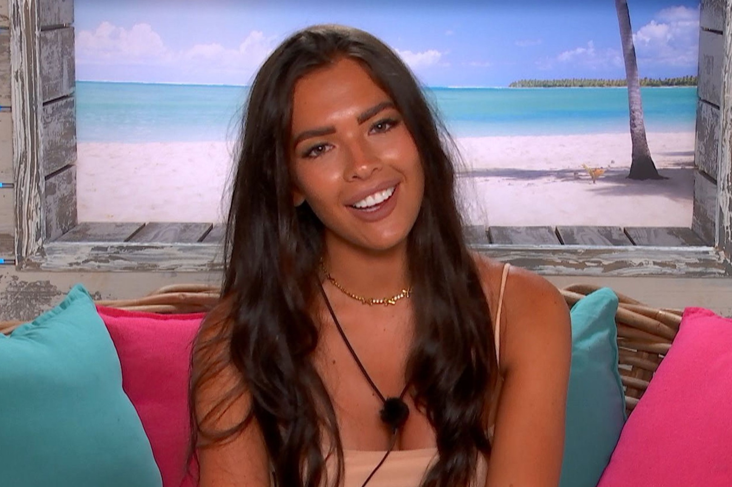 Gemma Owen is confident she'll win the show, according to a body language expert