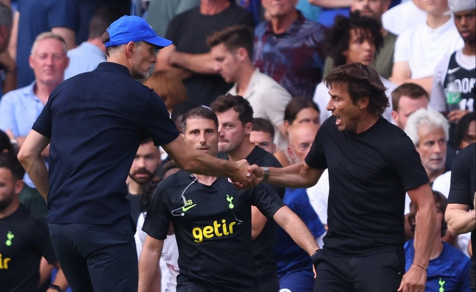 The Chelsea gaffer refused to let go of Conte's hand