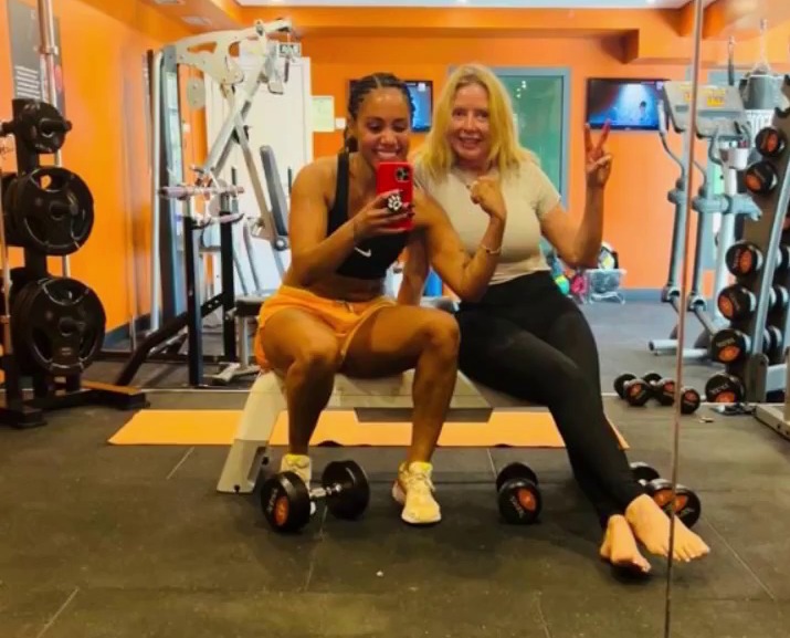 The star was in the gym at her retreat with Alex Scott