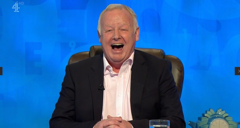 Fans praised Les Dennis’s hosting skills on Thursday’s episode