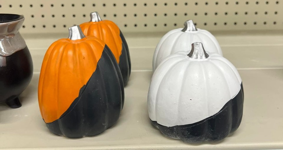 Included in the range were some cute pumpkin ornaments