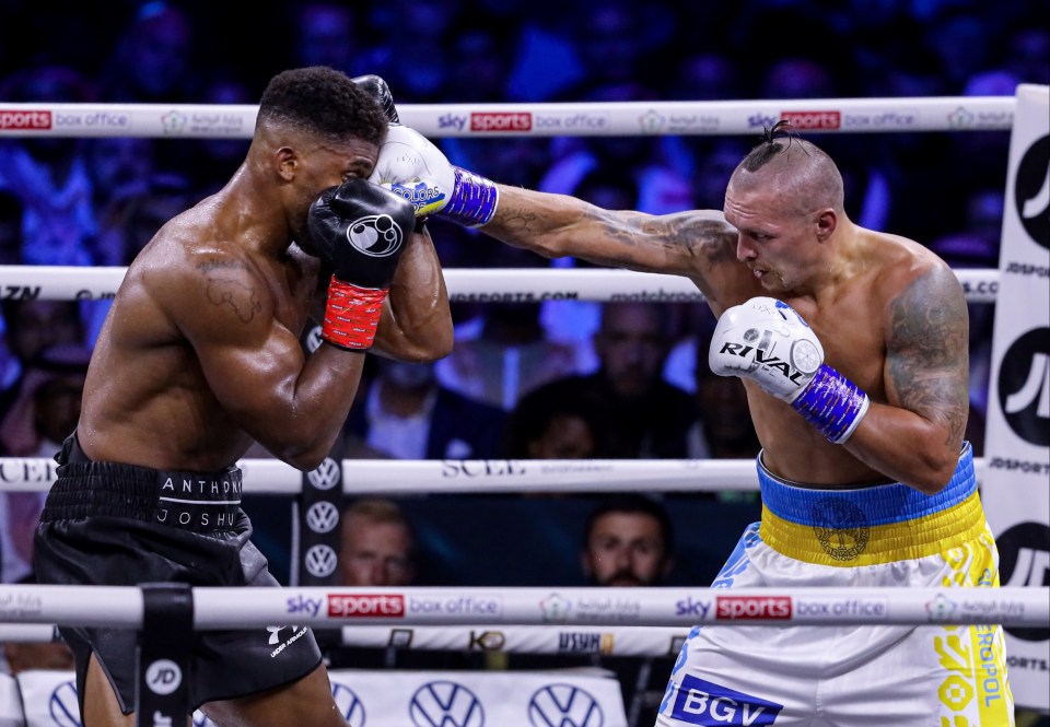 Usyk put on a second successive boxing masterclass against AJ