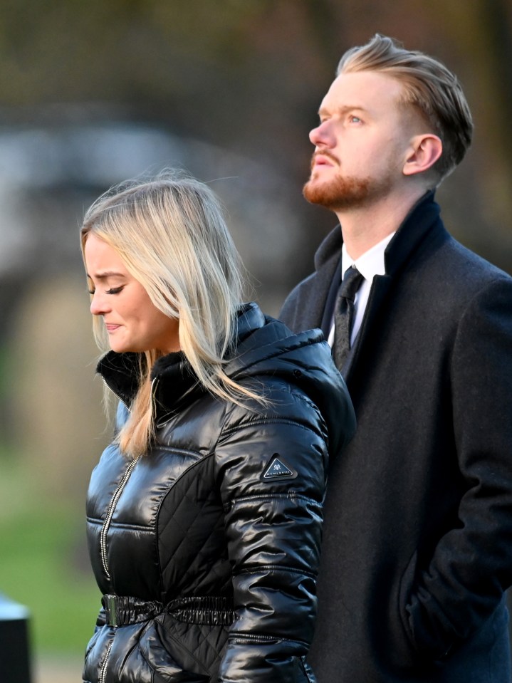 Kelly is unaware Gary Windass killed her loan shark dad Rick