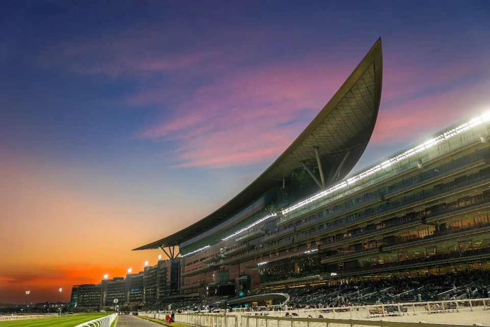 80,000 descend on the Meydan course to watch the big-name jockeys battle it out