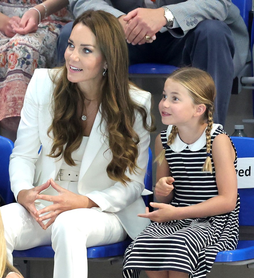 Kate's body language echoed her daughter's