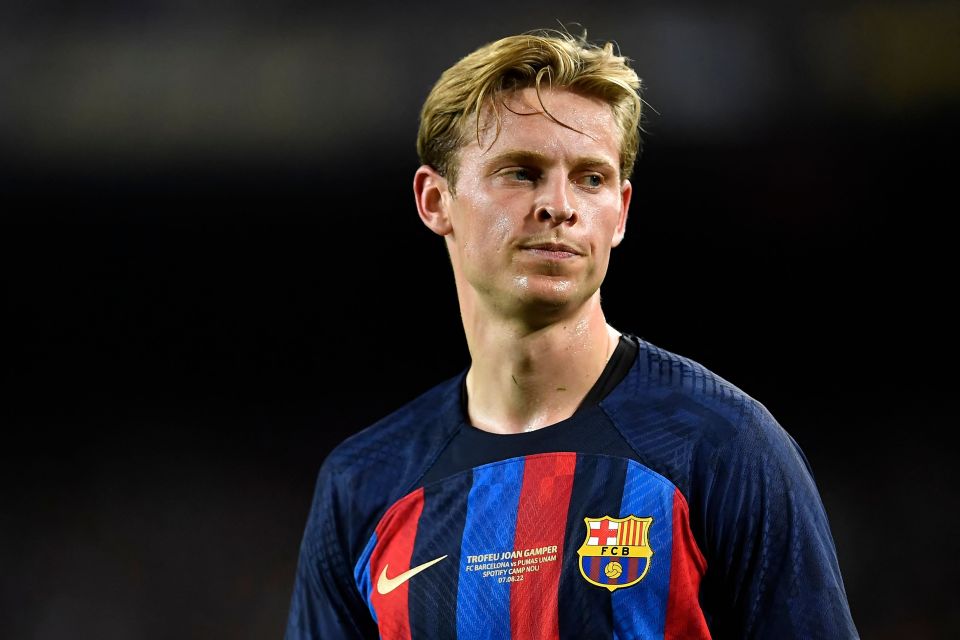 Frenkie de Jong is set to snub Chelsea for a Barcelona stay