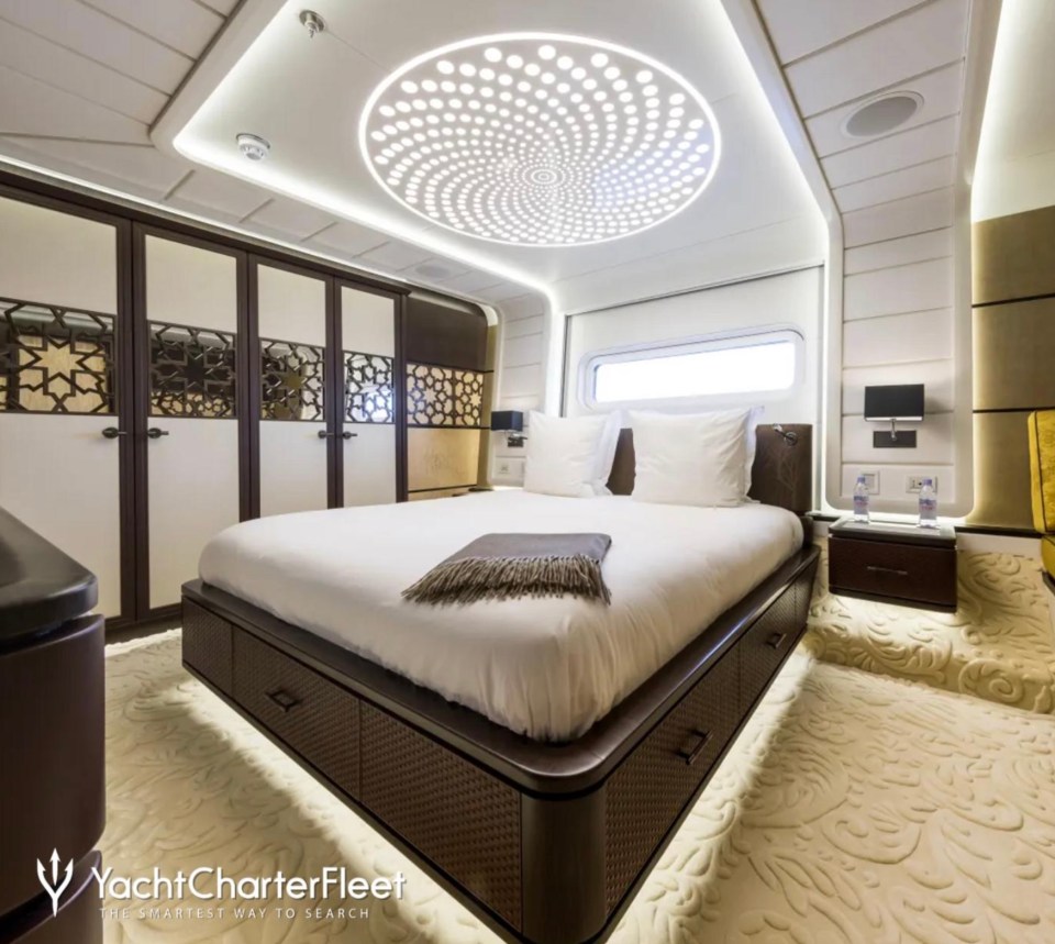 Or relax in one of the boat's FIVE guest bedrooms