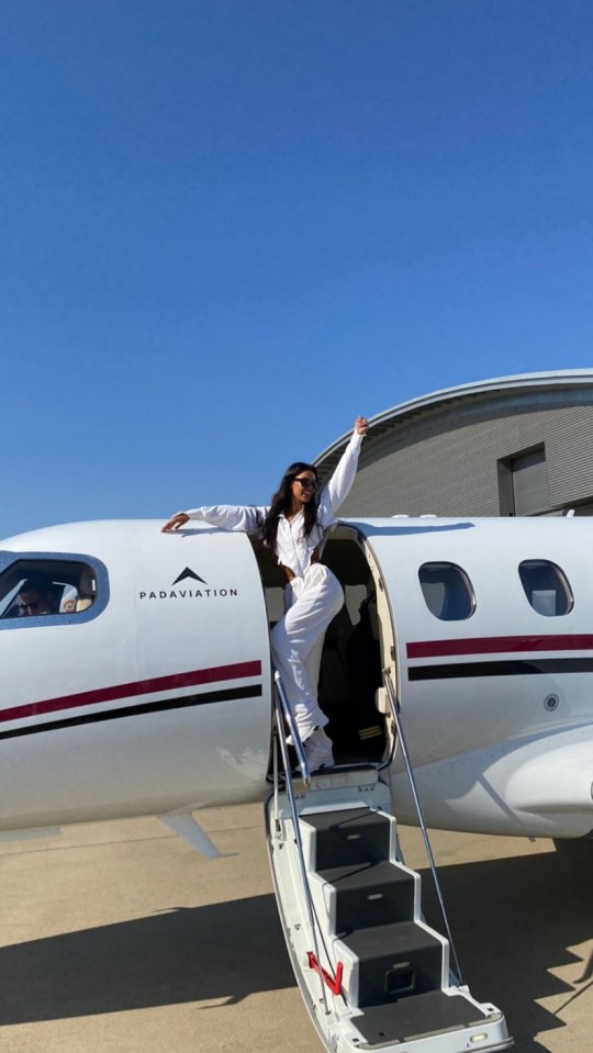 She flew her mates to the White Isle on a private jet