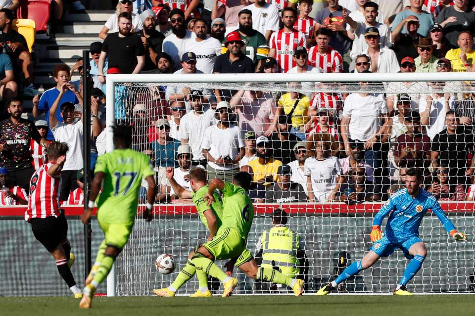 Mathias Jensen pounced on Christian Eriksen to make it 2-0