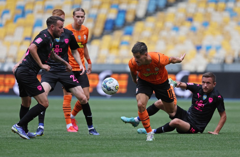 Shakhtar Donetsk take on FC Metalist 1925 Kharkiv as Ukrainian football restarts