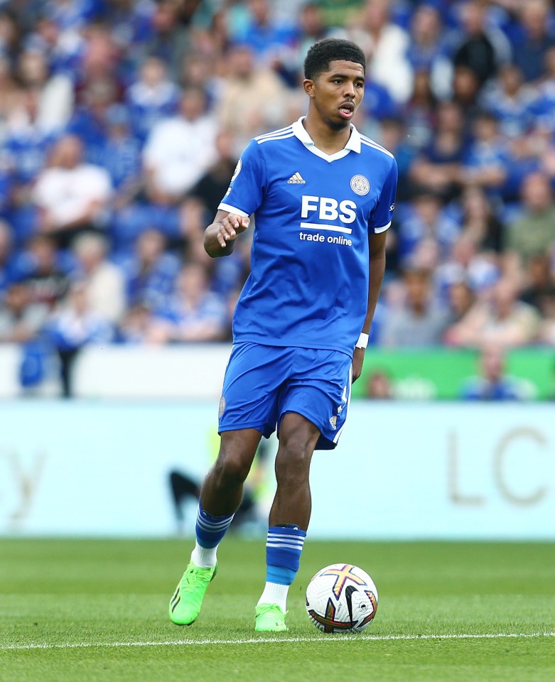 Chelsea are determined to prise defender Wesley Fofana away from Leicester this month