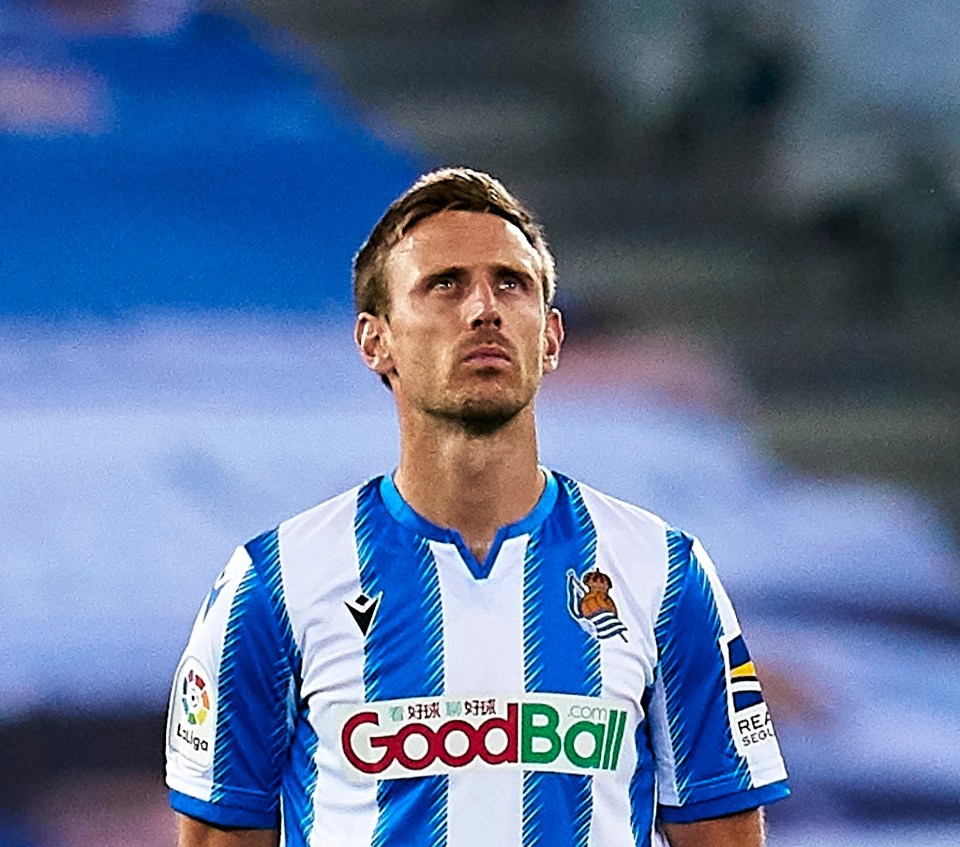 The Spaniard finished his career with Real Sociedad