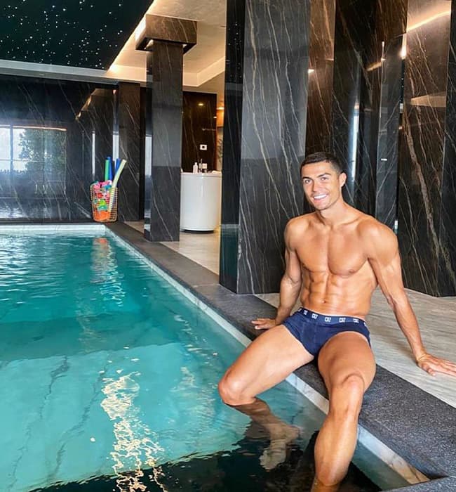 Cristiano's home in Turin comes with an indoor and outdoor pool