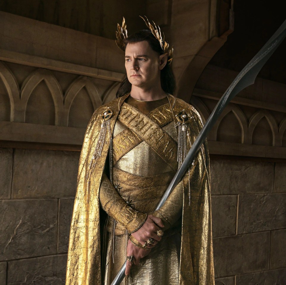 Elf king Benjamin Walker as Gil-galad