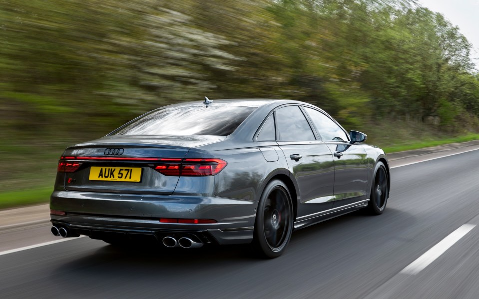 All S8s comes with a thumping 571hp twin-turbo V8 that sounds glorious