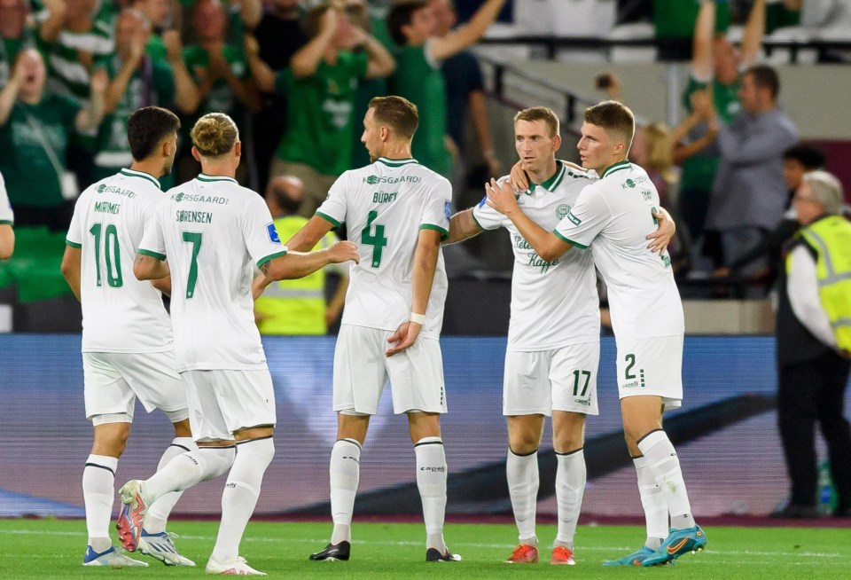 Viborg kept themselves in the tie with a respectable 3-1 defeat at the London Stadium