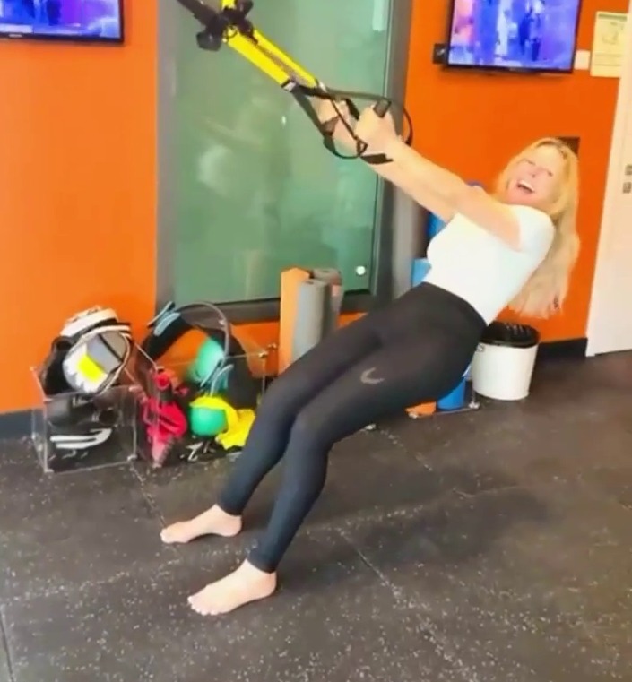 Carol Vorderman showed fans her work out today