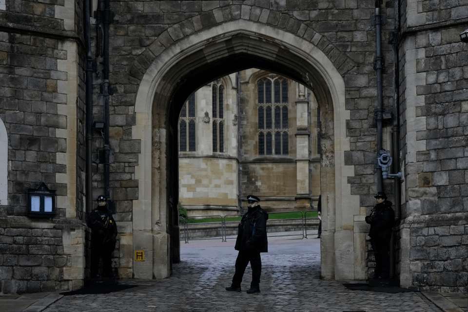 Police at the Henry VIII gate of Windsor Castle