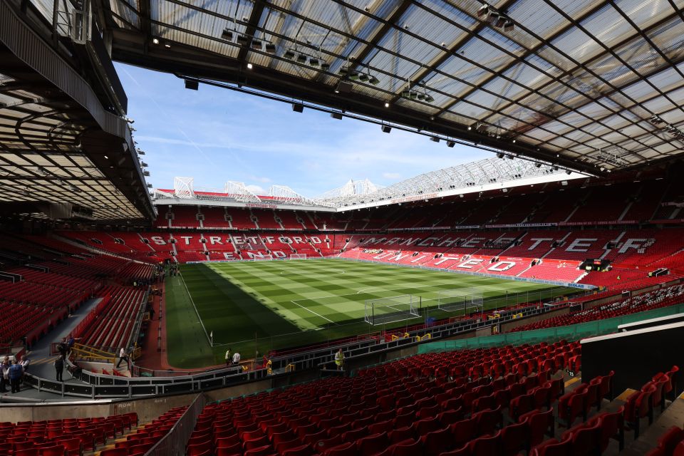 Old Trafford is "crumbling"