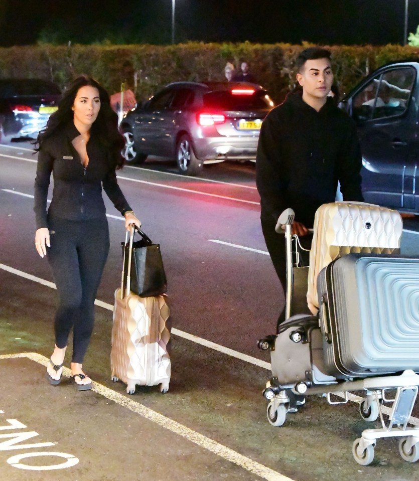 Yazmin was spotted with fellow Towie star Junaid Ahmed