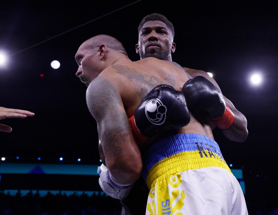 Oleksandr Usyk beat Anthony Joshua in their rematch