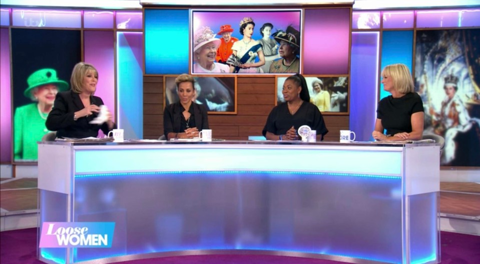 Loose Women’s Dame Kelly Holmes broke down in tears in a tribute episode to the Queen as Ruth Langsford pulled out a box of tissues