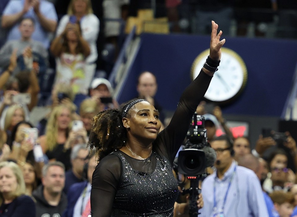 She waved to the adoring crowd on Arthur Ashe Stadium after her loss