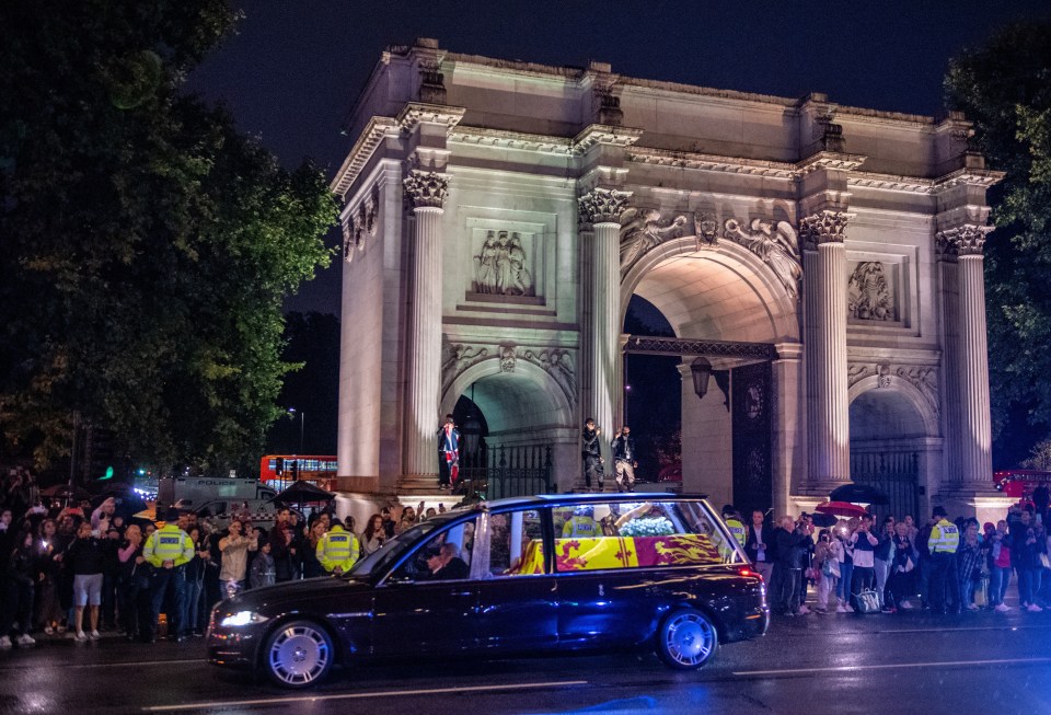 The carriage will travel from Westminster Abbey to Wellington Arch, on Hyde Park Corner