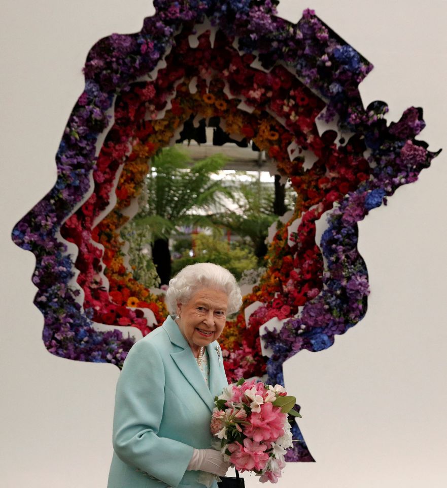 The royal showed off her dark sense of humour at the Chelsea Flower Show in 2016