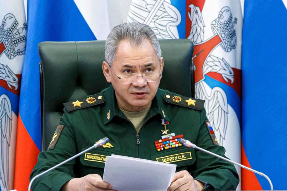 Russian Defense Minister Sergei Shoigu issued an order to call up 300,000 reservists