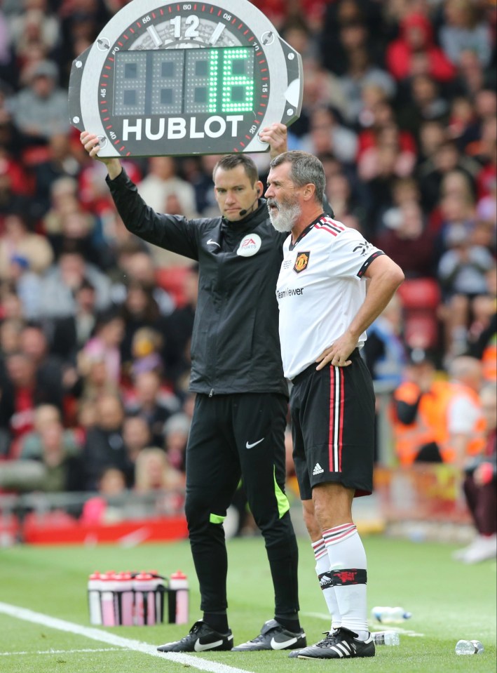 Keane came on in the 75th minute of the legends' charity match