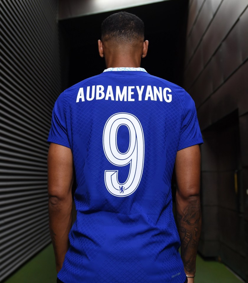 Aubameyang has taken on the cursed No9 jersey at Stamford Bridge