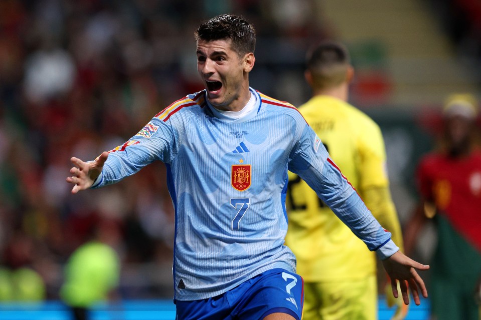 Alvaro Morata netted a late winner to send Spain into the Nations League last four