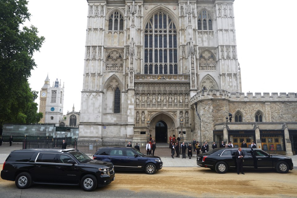 Sand was spotted outside Westminster Abbey