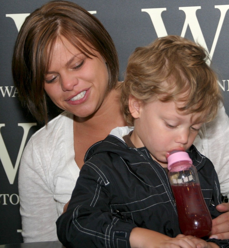 Bobby with mum Jade