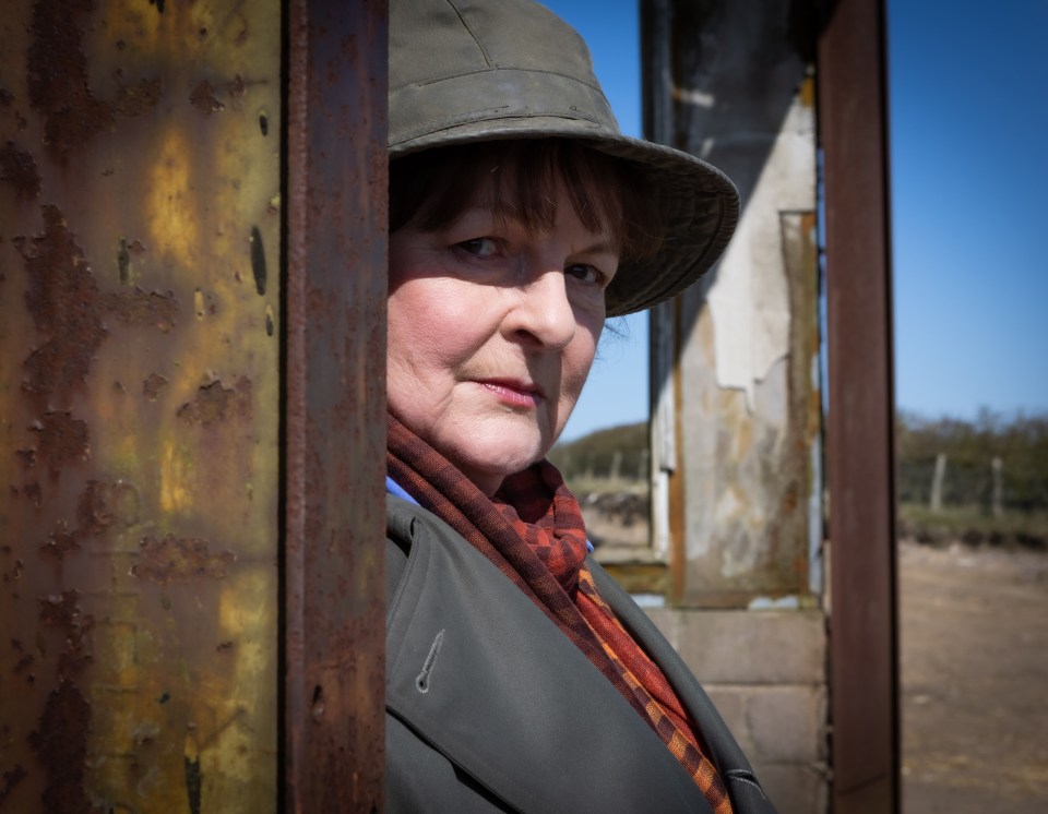 Vera's Brenda Blethyn has sparked fan panic after she confirmed filming has 'wrapped' in a major show update