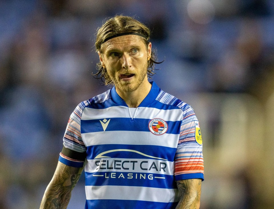 Reading are said to be paying a 'tiny fraction' of Hendrick's wages on a season-long loan