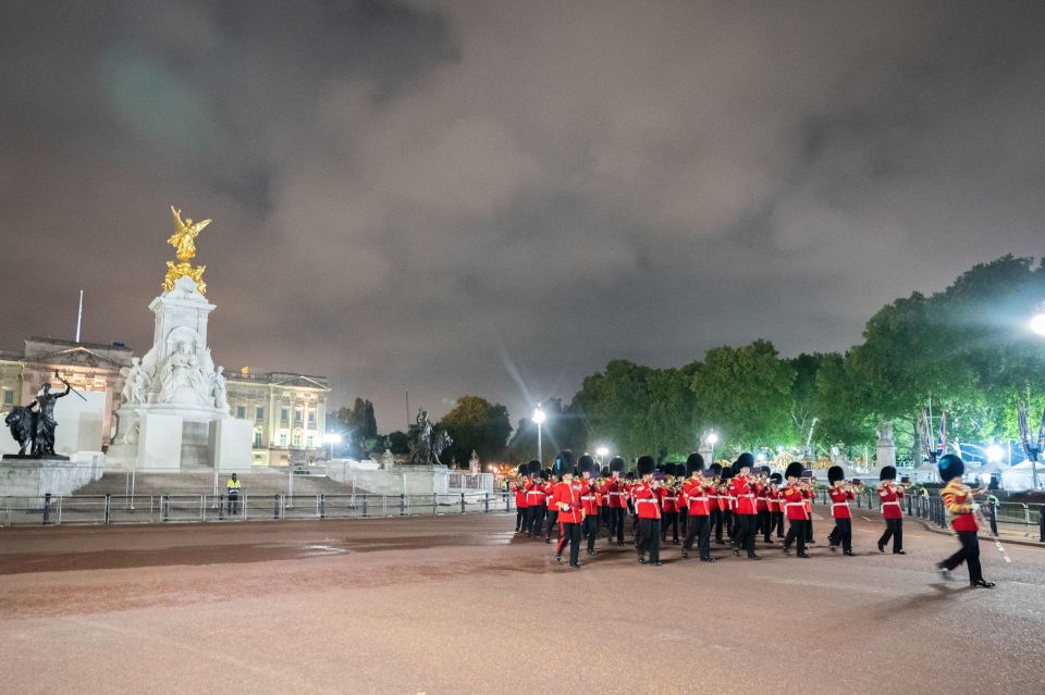 Troops took part yesterday in a pre-dawn rehearsal of Wednesday's procession to bring the Queen’s coffin from Buckingham Palace to Westminster Hall