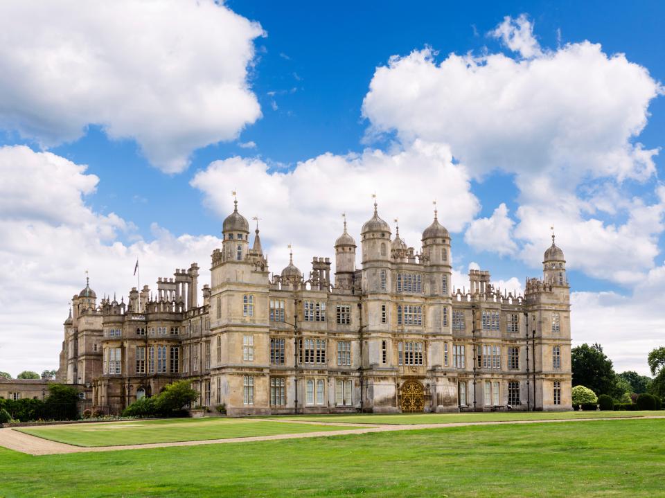 Combine walking, fresh air and sightseeing on a visit to Elizabethan stately home Burghley House, a 20-minute drive away