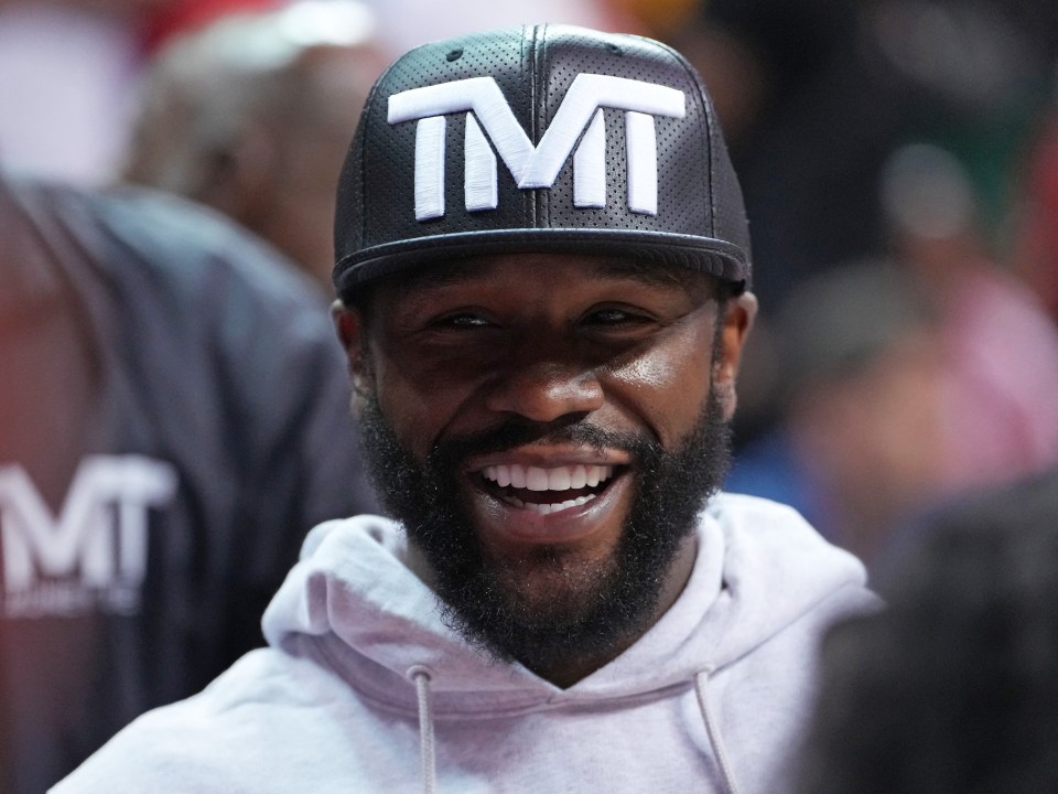 Floyd Mayweather is allegedly set for another exhibition fight in November