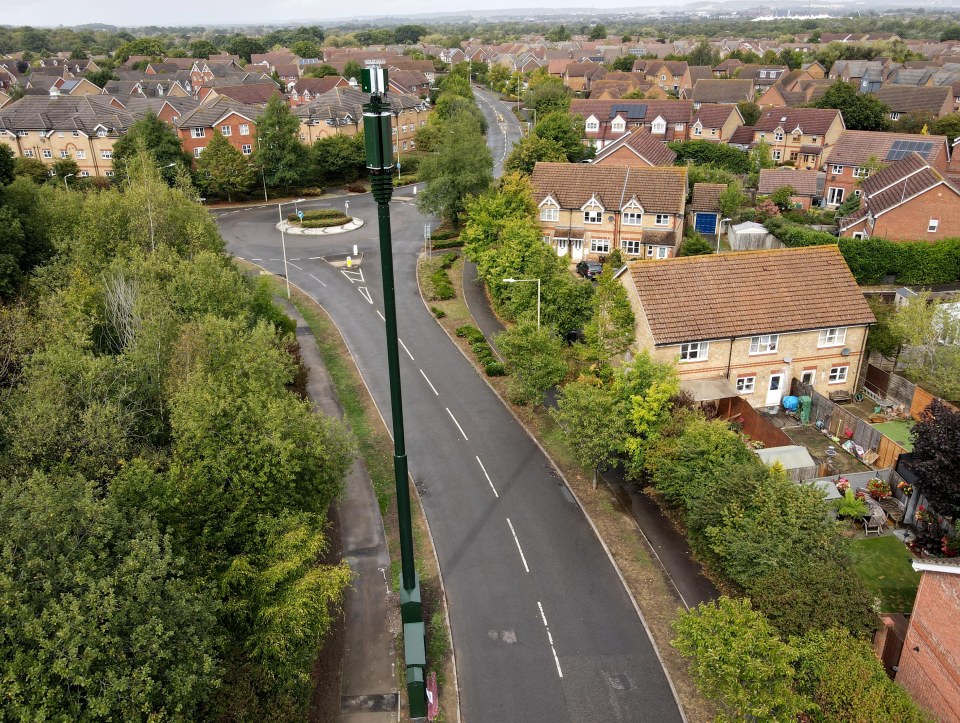 A massive 65ft mast put up by Three in Ashford, Kent