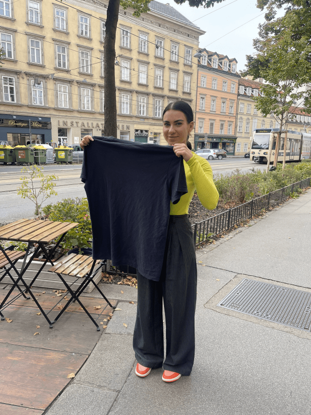 Isabelle had to make a hijab out of a t-shirt as all the shops in Vienna were shut