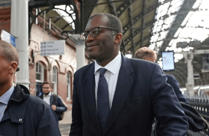 Kwasi Kwarteng will plough on with his tax plan