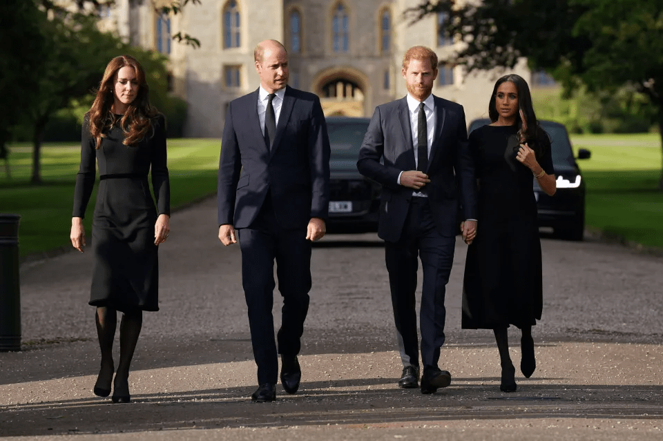 While the Sussexes are regularly seen holding hands, William and Kate refrain from it in public typically